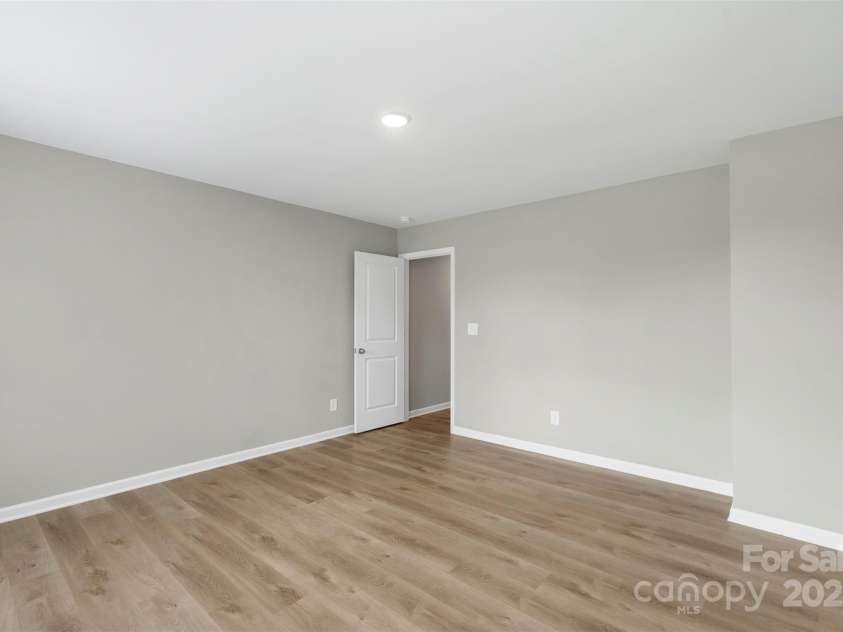 4755 Sherrills Ford Road, Salisbury, NC 28147.  MLS# CAR4286453, YatesRealty ID 29927. 