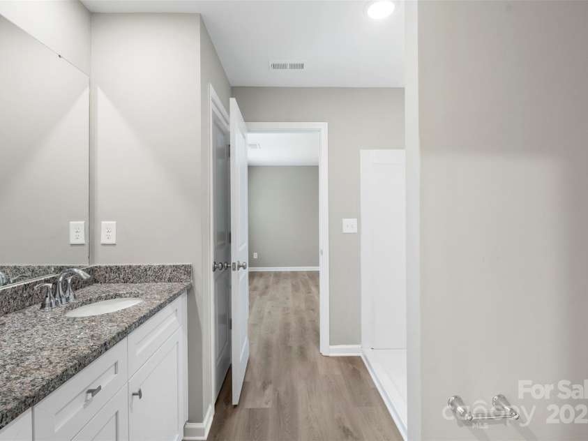 4755 Sherrills Ford Road, Salisbury, NC 28147.  MLS# CAR4286453, YatesRealty ID 29927. 