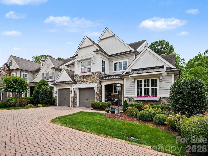 1020 Sharon Amity Road, Charlotte, NC 28211.  MLS# CAR4385518, YatesRealty ID 29929. 