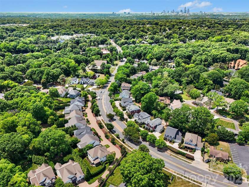 1020 Sharon Amity Road, Charlotte, NC 28211.  MLS# CAR4385518, YatesRealty ID 29929. 