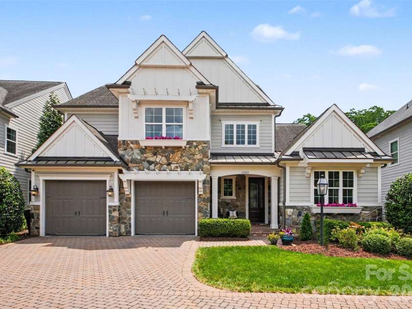 1020 Sharon Amity Road, Charlotte, NC 28211.  MLS# CAR4385518, YatesRealty ID 29929. Front View