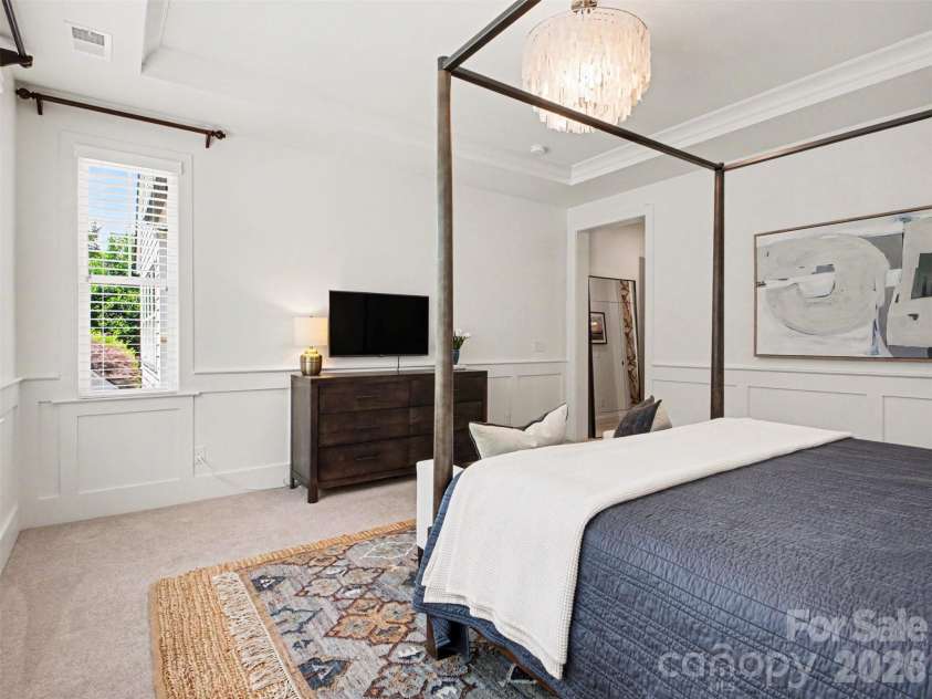 1020 Sharon Amity Road, Charlotte, NC 28211.  MLS# CAR4385518, YatesRealty ID 29929. Primary Bedroom