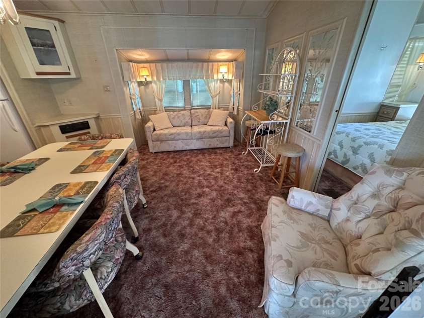 182 Marina Drive, New London, NC 28127.  MLS# CAR4353150, YatesRealty ID 2993. 