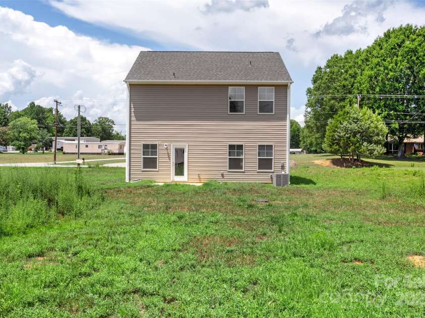 4775 Sherrills Ford Road, Salisbury, NC 28147.  MLS# CAR4286449, YatesRealty ID 29930. 