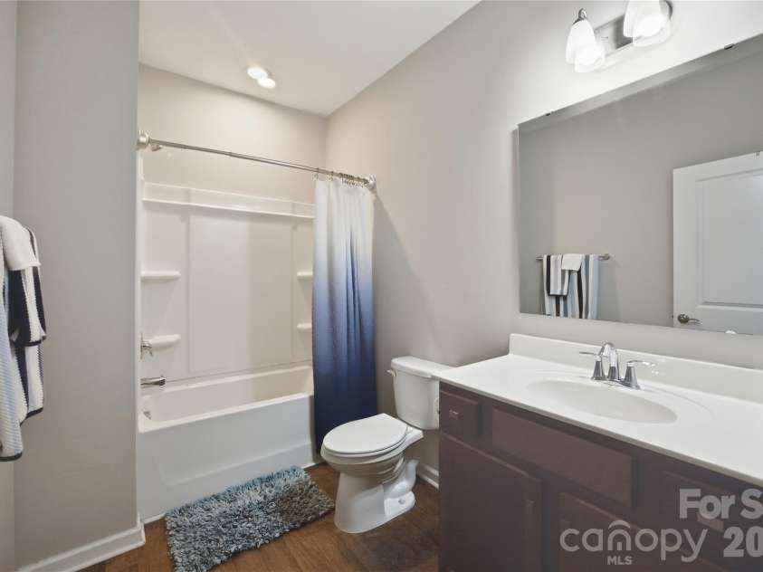 117 Canada Drive, Statesville, NC 28677.  MLS# CAR4375519, YatesRealty ID 29931. 