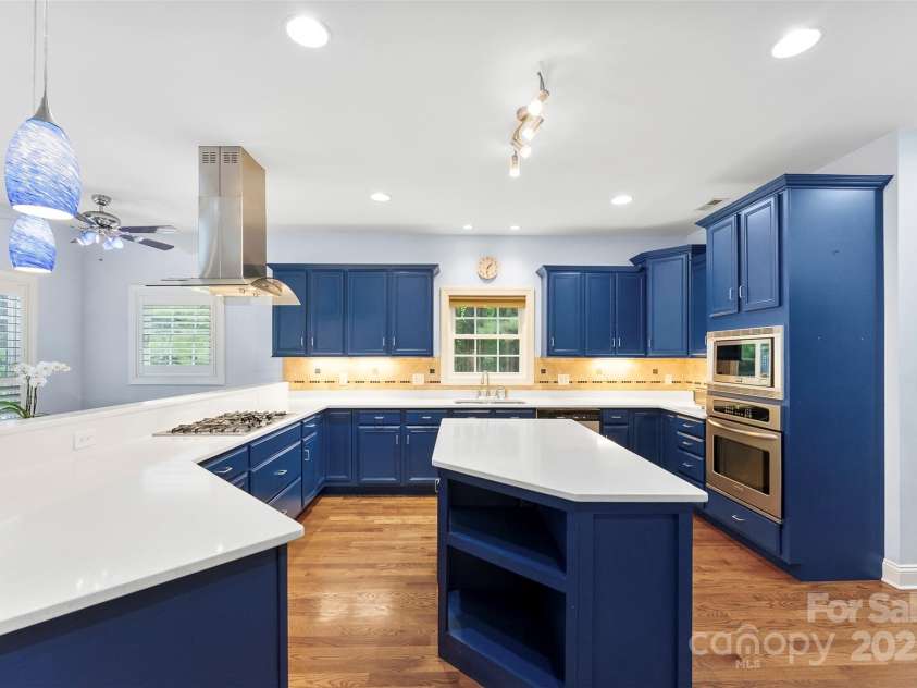 5418 Commodore Place, Clover, SC 29710.  MLS# CAR4256873, YatesRealty ID 29931. 