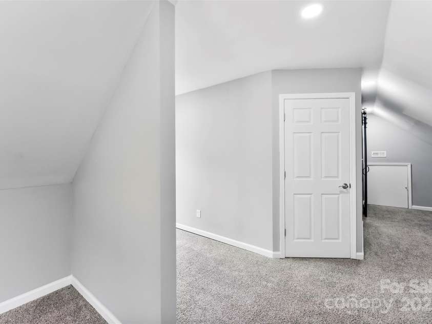 5418 Commodore Place, Clover, SC 29710.  MLS# CAR4256873, YatesRealty ID 29931. 