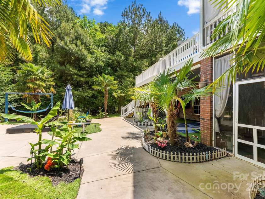 5418 Commodore Place, Clover, SC 29710.  MLS# CAR4256873, YatesRealty ID 29931. 