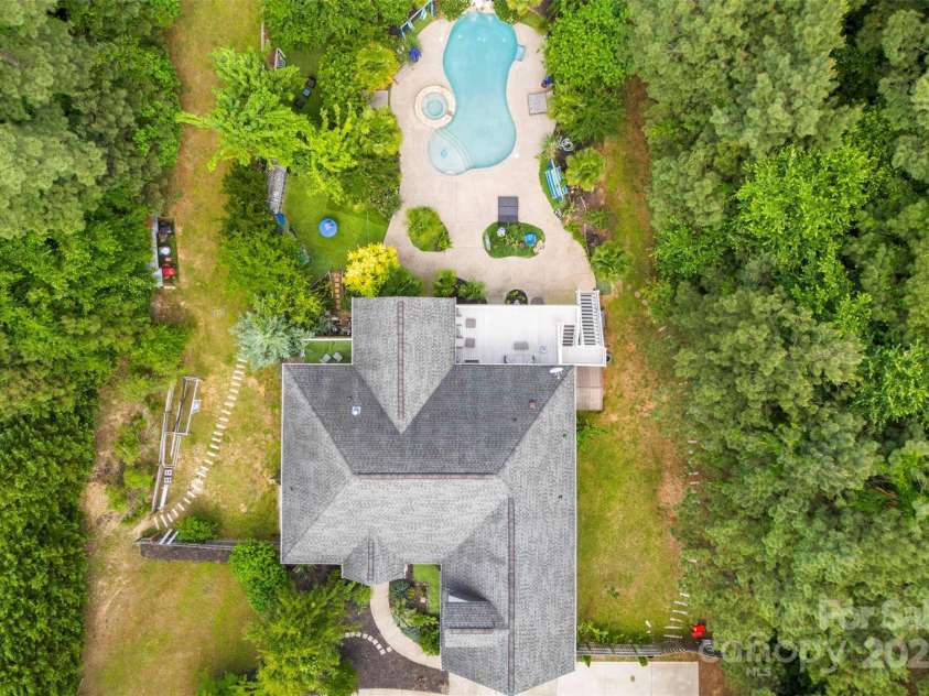 5418 Commodore Place, Clover, SC 29710.  MLS# CAR4256873, YatesRealty ID 29931. 