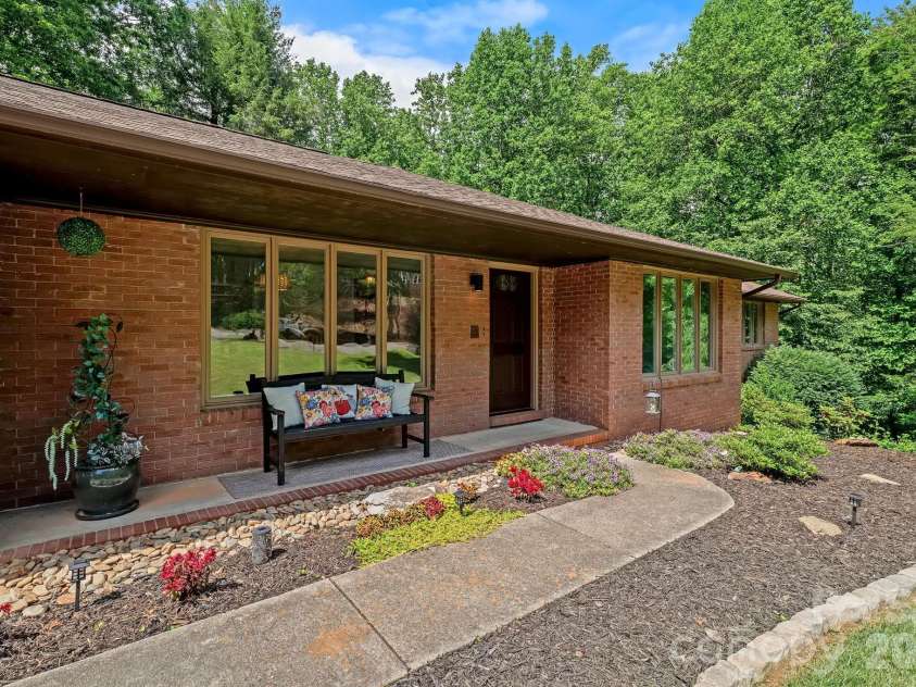 11 Grenadier Court, Candler, NC 28715.  MLS# CAR4388506, YatesRealty ID 29932. 
