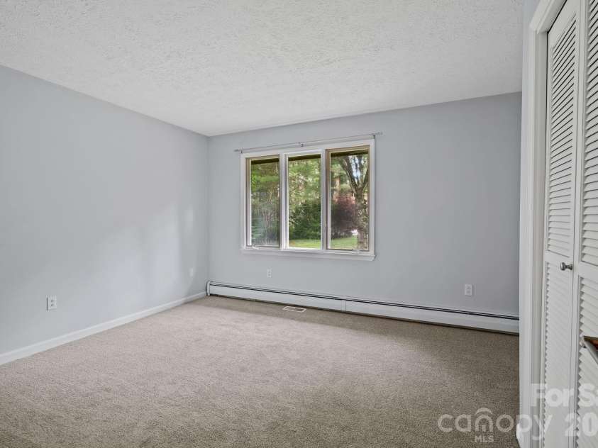 11 Grenadier Court, Candler, NC 28715.  MLS# CAR4388506, YatesRealty ID 29932. 