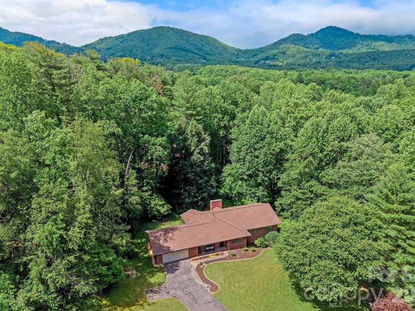 11 Grenadier Court, Candler, NC 28715.  MLS# CAR4388506, YatesRealty ID 29932. 