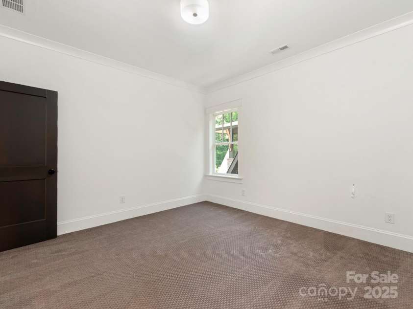 3009 Commonwealth Avenue, Charlotte, NC 28205.  MLS# CAR4277083, YatesRealty ID 29932. Bedroom 3