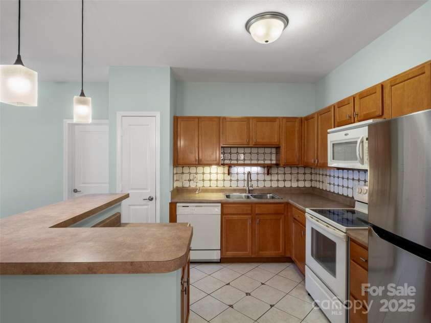 181 Brickton Village Circle, Fletcher, NC 28732.  MLS# CAR4302200, YatesRealty ID 29933. 