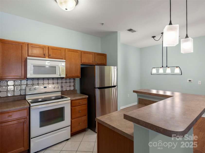 181 Brickton Village Circle, Fletcher, NC 28732.  MLS# CAR4302200, YatesRealty ID 29933. 
