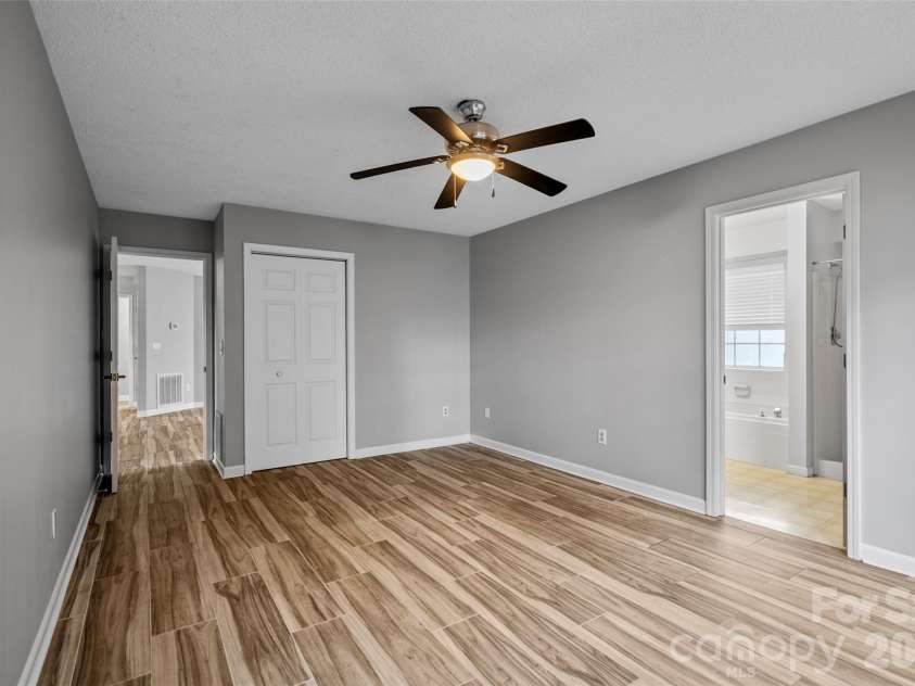 2 Manakiki Court, Etowah, NC 28729.  MLS# CAR4389723, YatesRealty ID 29934. 