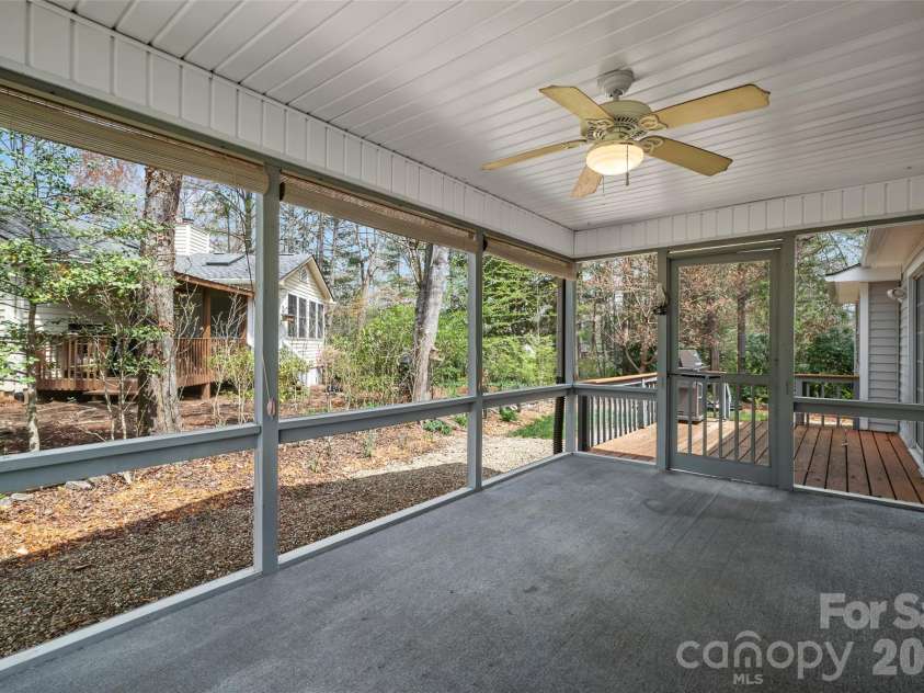 2 Manakiki Court, Etowah, NC 28729.  MLS# CAR4389723, YatesRealty ID 29934. 