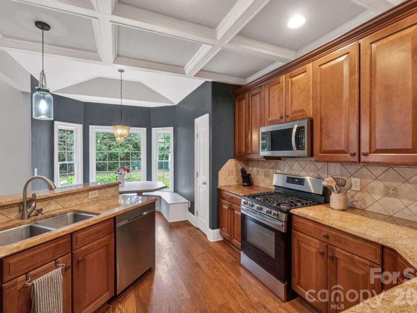 173 Yellow Jacket Circle, Mooresville, NC 28117.  MLS# CAR4390039, YatesRealty ID 29935. 