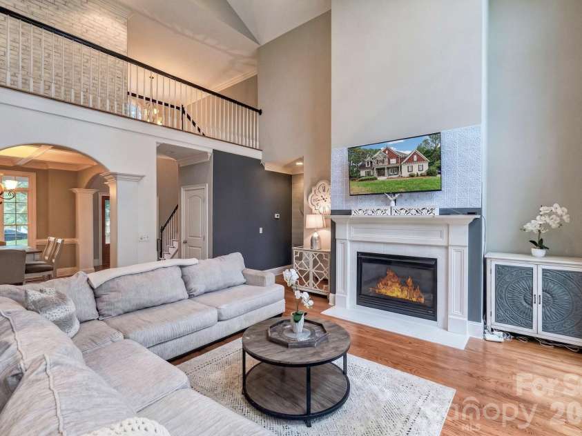 173 Yellow Jacket Circle, Mooresville, NC 28117.  MLS# CAR4390039, YatesRealty ID 29935. 