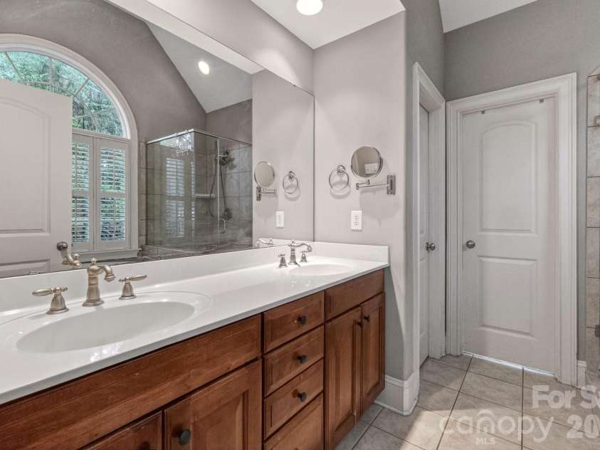 173 Yellow Jacket Circle, Mooresville, NC 28117.  MLS# CAR4390039, YatesRealty ID 29935. 