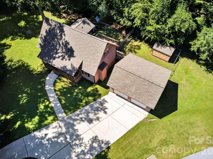 4881 Hickory Nut Court, Rock Hill, SC 29730.  MLS# CAR4389865, YatesRealty ID 29936. 