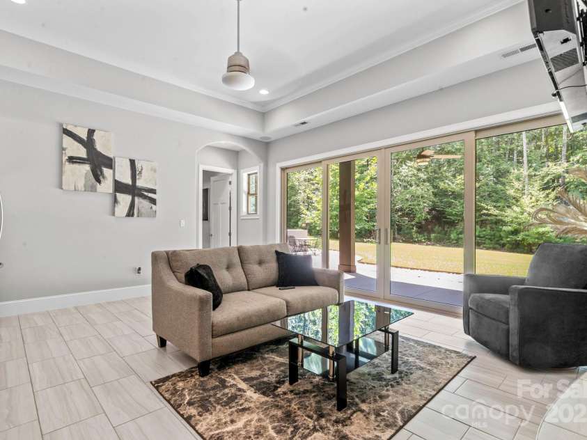 133 Wolf Hill Drive, Mooresville, NC 28117.  MLS# CAR4287642, YatesRealty ID 29937. 