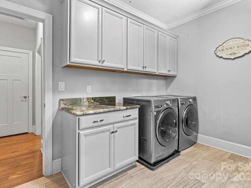 133 Wolf Hill Drive, Mooresville, NC 28117.  MLS# CAR4287642, YatesRealty ID 29937. 