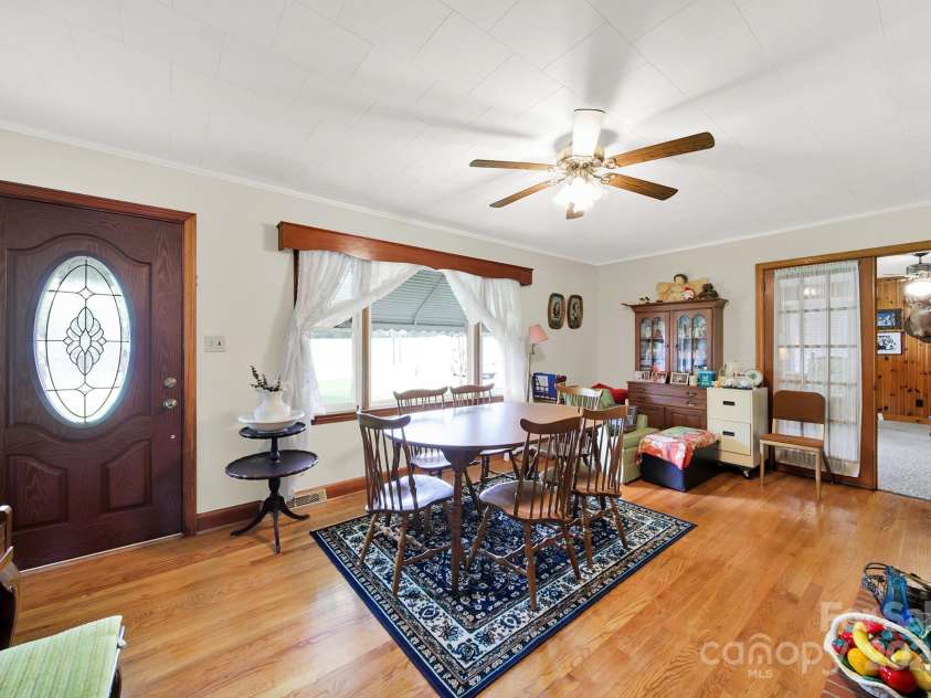 3017 Lynwood Drive, Lancaster, SC 29720.  MLS# CAR4242473, YatesRealty ID 29938. 