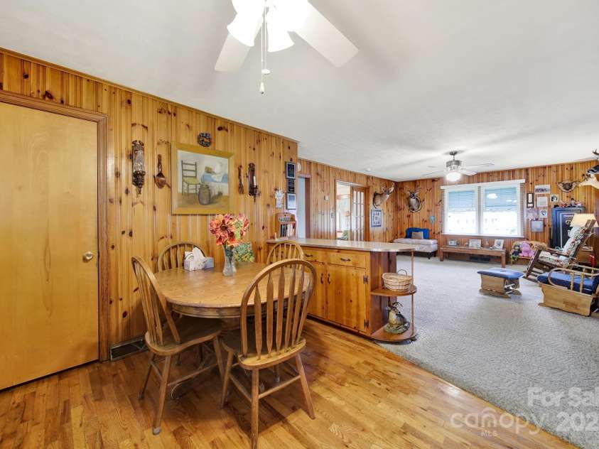 3017 Lynwood Drive, Lancaster, SC 29720.  MLS# CAR4242473, YatesRealty ID 29938. 