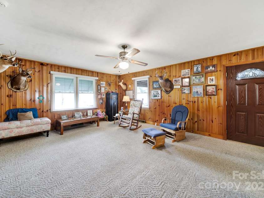 3017 Lynwood Drive, Lancaster, SC 29720.  MLS# CAR4242473, YatesRealty ID 29938. 