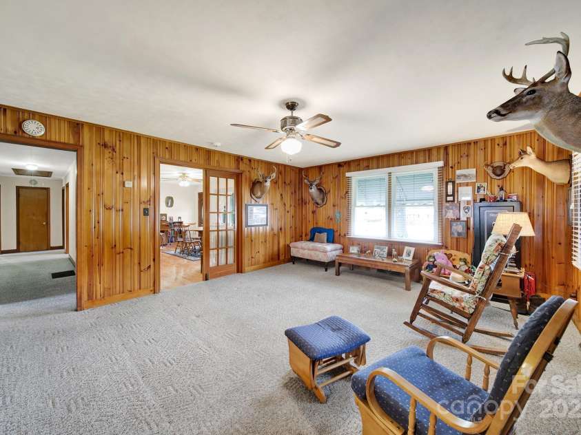 3017 Lynwood Drive, Lancaster, SC 29720.  MLS# CAR4242473, YatesRealty ID 29938. 