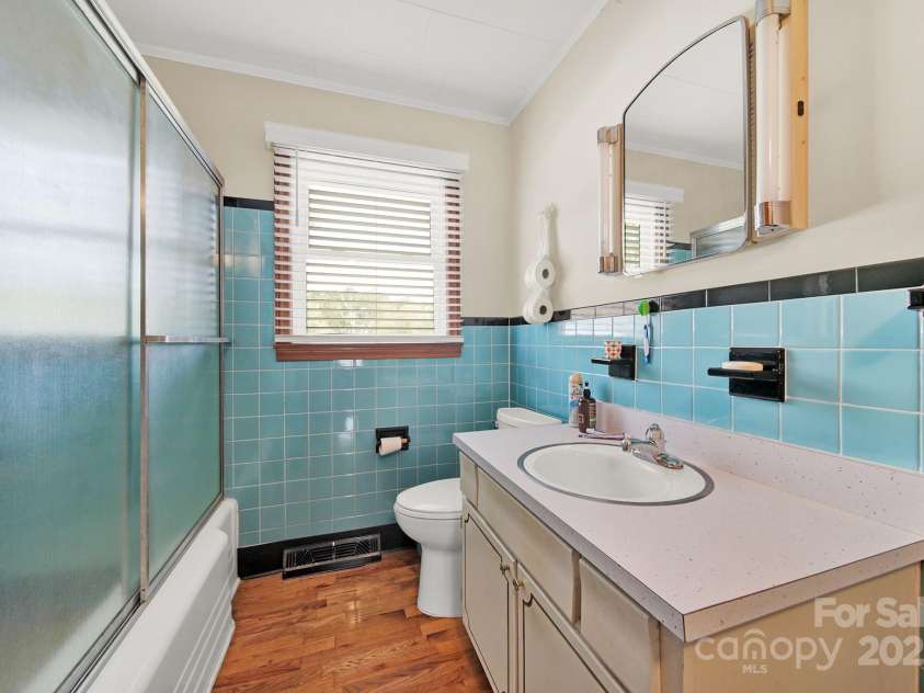 3017 Lynwood Drive, Lancaster, SC 29720.  MLS# CAR4242473, YatesRealty ID 29938. 