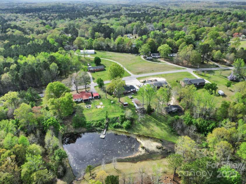 3017 Lynwood Drive, Lancaster, SC 29720.  MLS# CAR4242473, YatesRealty ID 29938. 