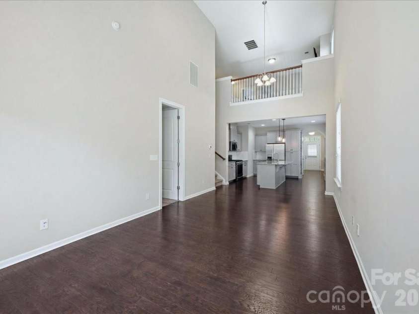 5618 Stonewells Drive, Charlotte, NC 28278.  MLS# CAR4390467, YatesRealty ID 29939. 