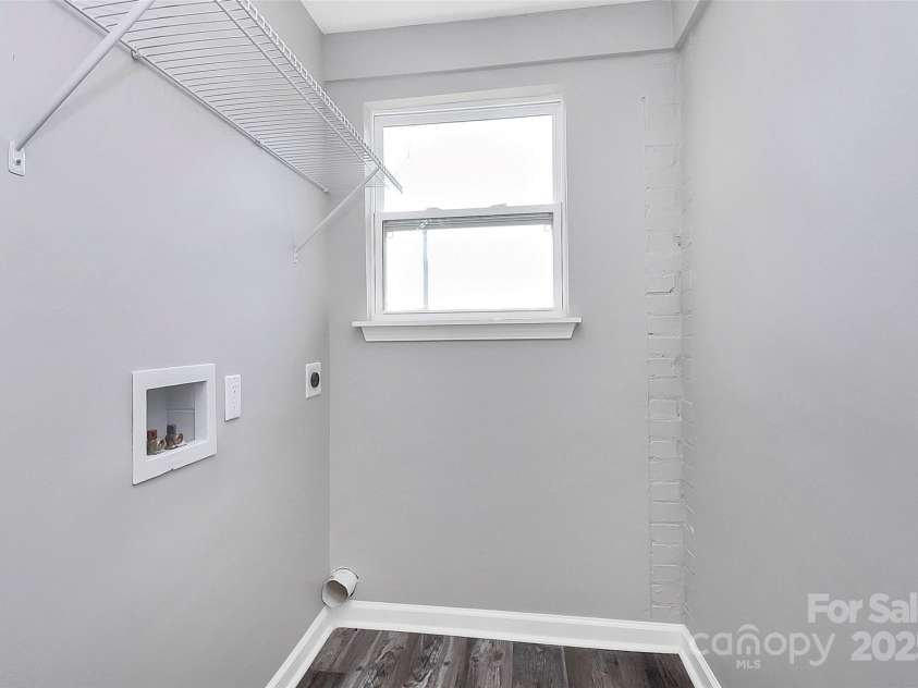 108 Lee Drive, Shelby, NC 28150.  MLS# CAR4322859, YatesRealty ID 2994. 