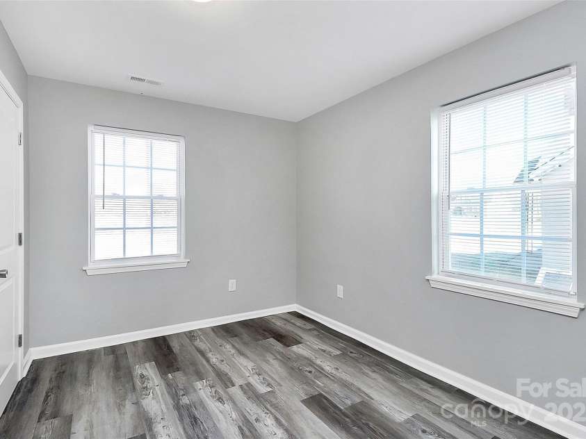 108 Lee Drive, Shelby, NC 28150.  MLS# CAR4322859, YatesRealty ID 2994. 