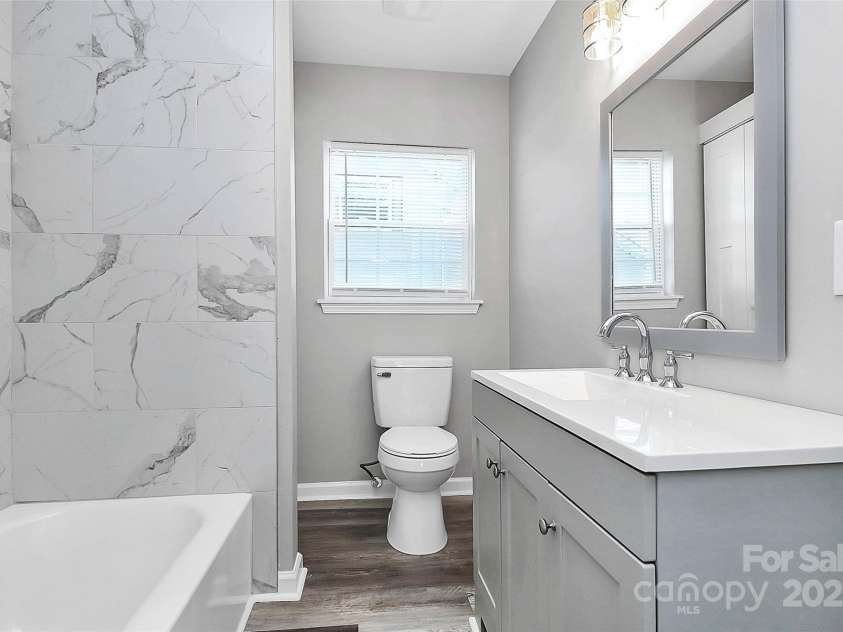 108 Lee Drive, Shelby, NC 28150.  MLS# CAR4322859, YatesRealty ID 2994. 