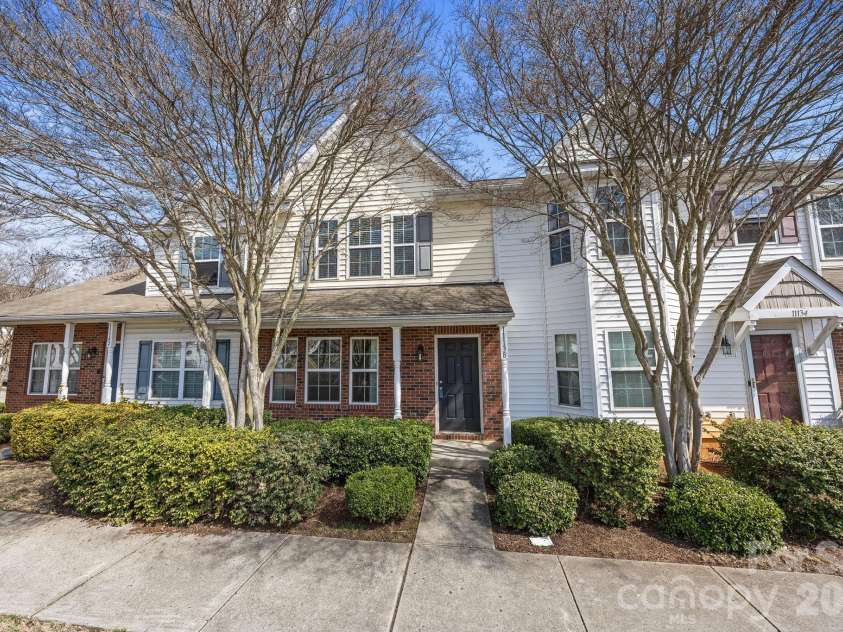 11138 Derryrush Drive, Charlotte, NC 28213.  MLS# CAR4352898, YatesRealty ID 2994. 