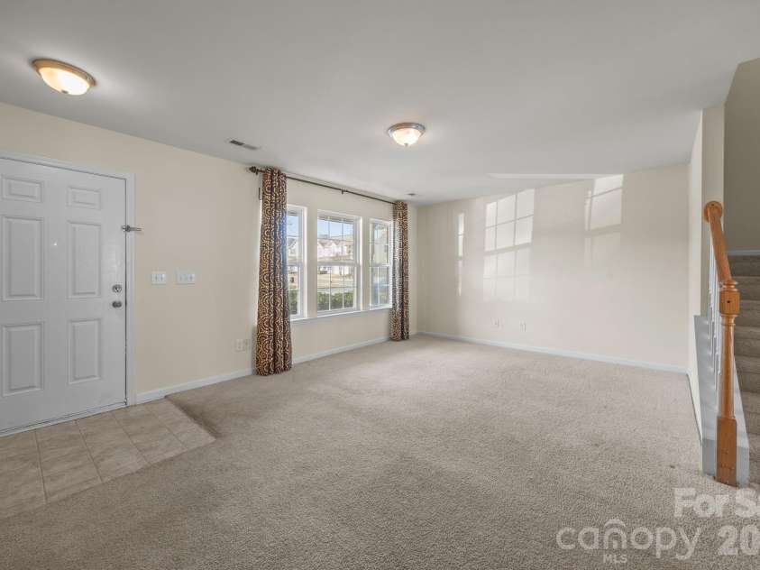 11138 Derryrush Drive, Charlotte, NC 28213.  MLS# CAR4352898, YatesRealty ID 2994. 