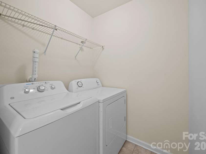 11138 Derryrush Drive, Charlotte, NC 28213.  MLS# CAR4352898, YatesRealty ID 2994. 