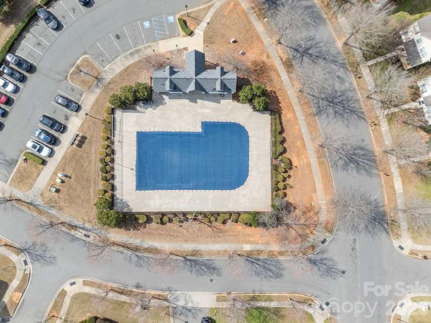 11138 Derryrush Drive, Charlotte, NC 28213.  MLS# CAR4352898, YatesRealty ID 2994. 