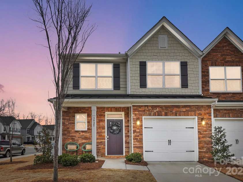 3925 Rothwood Lane, Harrisburg, NC 28075.  MLS# CAR4317892, YatesRealty ID 2994. 