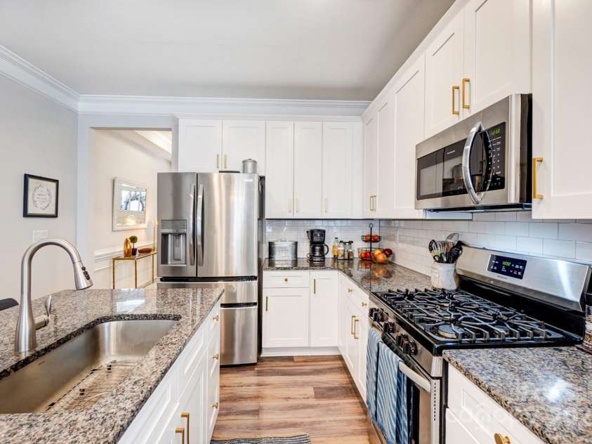 3925 Rothwood Lane, Harrisburg, NC 28075.  MLS# CAR4317892, YatesRealty ID 2994. 