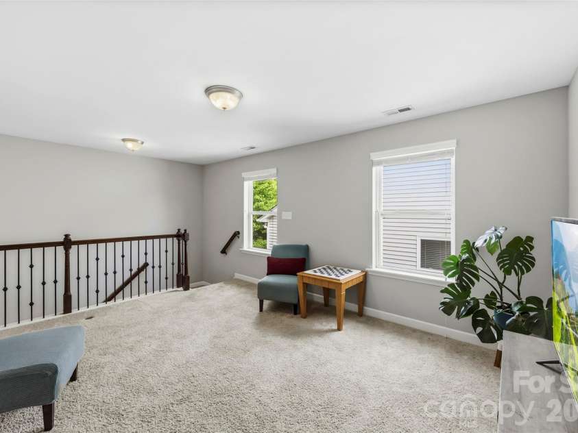 7116 Toxaway Lane, Charlotte, NC 28269.  MLS# CAR4391791, YatesRealty ID 29940. 