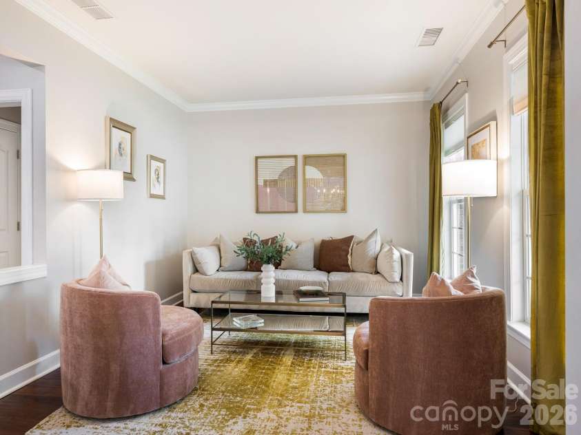 6807 Guinevere Drive, Charlotte, NC 28277.  MLS# CAR4391308, YatesRealty ID 29941. 