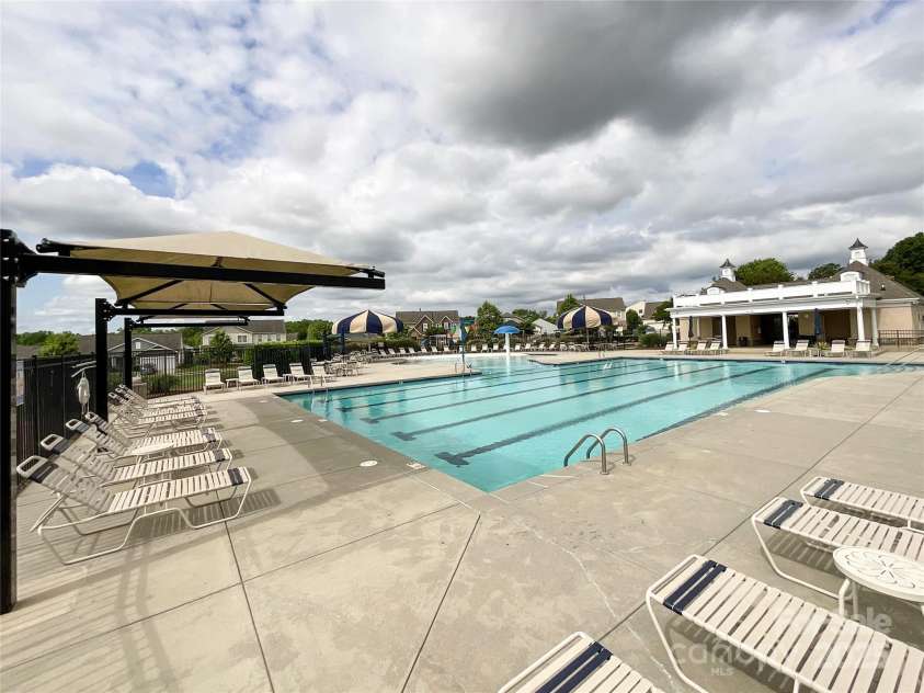 1500 Sunflower Field Place, Matthews, NC 28104.  MLS# CAR4281804, YatesRealty ID 29942. 