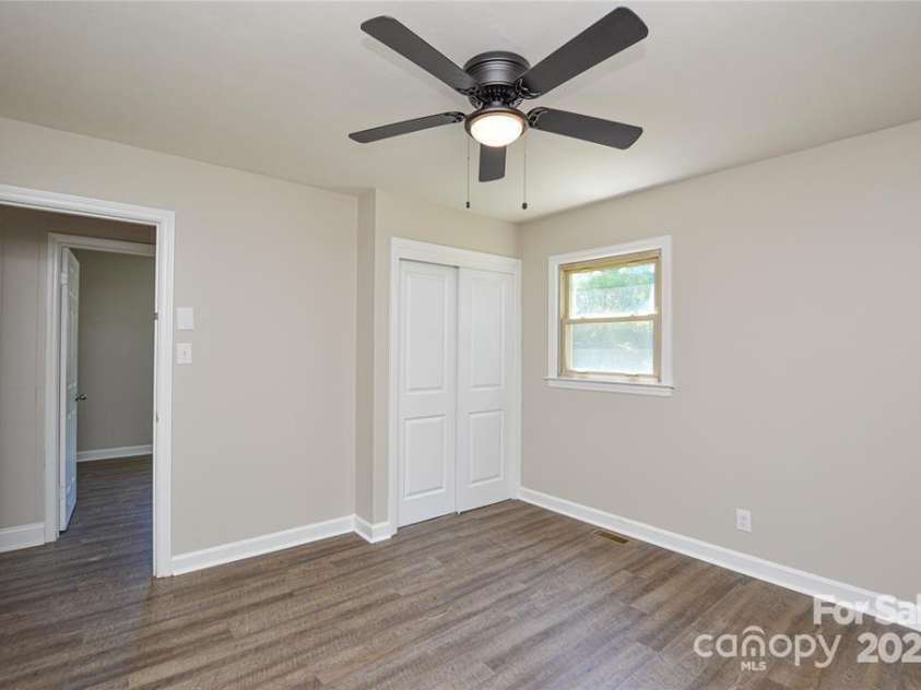 116 Brymer Road, Gastonia, NC 28056.  MLS# CAR4324466, YatesRealty ID 29943. 