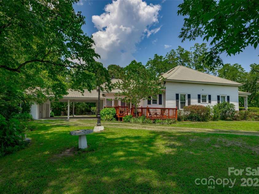 274 Old Harden Road, Winnsboro, SC 29180.  MLS# CAR4279242, YatesRealty ID 29944. Back Deck