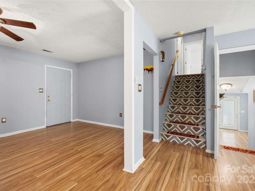 938 Lyndsey Brook Court, Lincolnton, NC 28092.  MLS# CAR4282551, YatesRealty ID 29945. 