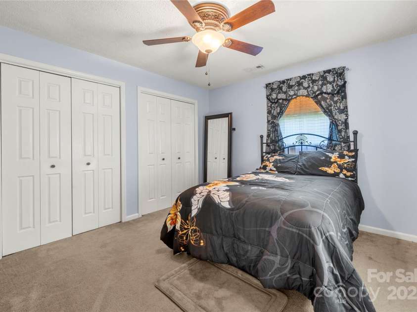 938 Lyndsey Brook Court, Lincolnton, NC 28092.  MLS# CAR4282551, YatesRealty ID 29945. 